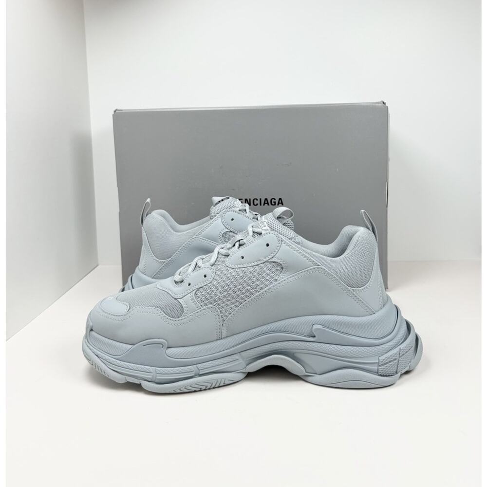 Balenciaga Triple S Sneakers in Grey - Picture 6 of 10